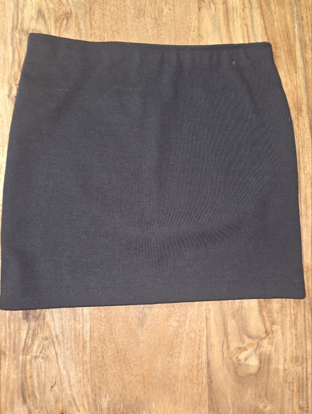 Zara Classic Black Women's Stretch Mini Skirt Size: XS
